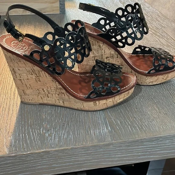 Tory Burch Black Patent Wedges - Picture 5 of 7